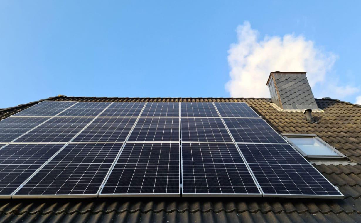 Maximizing Home Efficiency with Renewable Solar Solutions